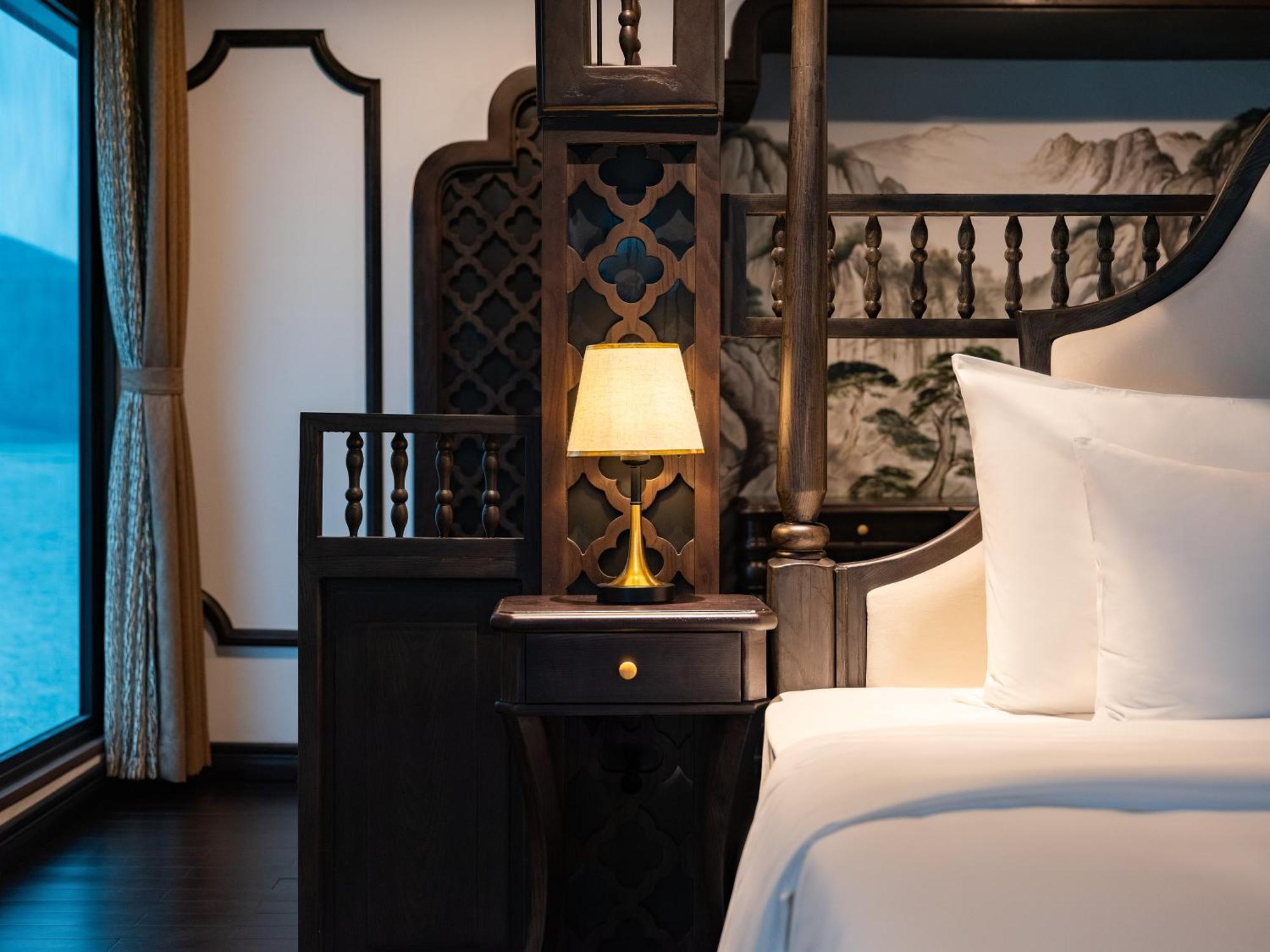 Hotel Era Premium Cruises Halong à Hạ Long Extérieur photo