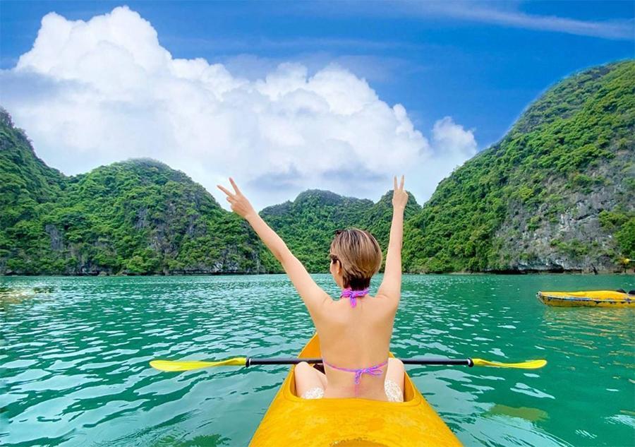 Hotel Era Premium Cruises Halong à Hạ Long Extérieur photo