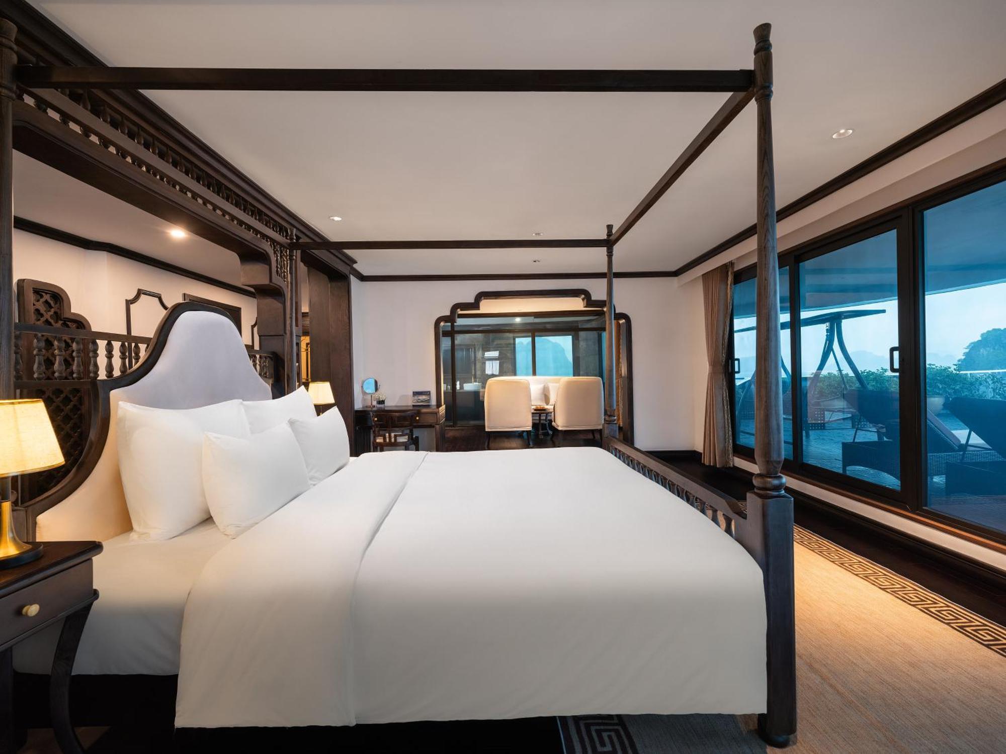 Hotel Era Premium Cruises Halong à Hạ Long Extérieur photo