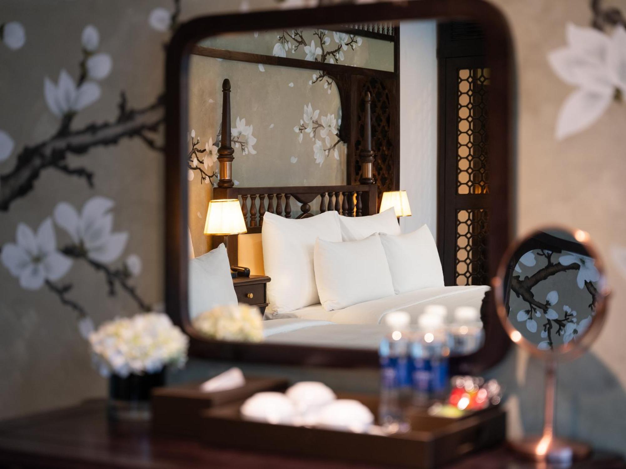Hotel Era Premium Cruises Halong à Hạ Long Extérieur photo